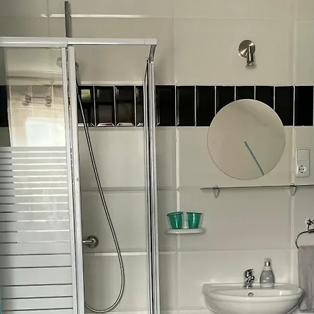 Giulias Budget Haus *