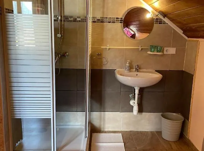 Giulias Budget Haus * Reutte