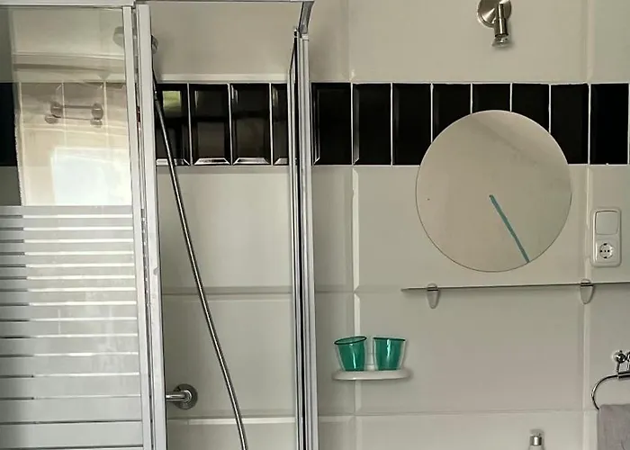 Giulias Budget Haus *