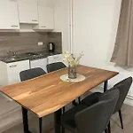Pensjonat Giulias Budget Haus