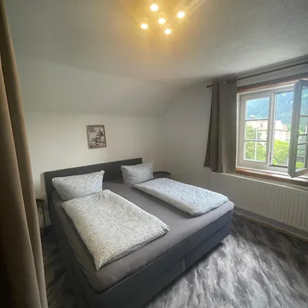 Giulias Budget Haus * روتته