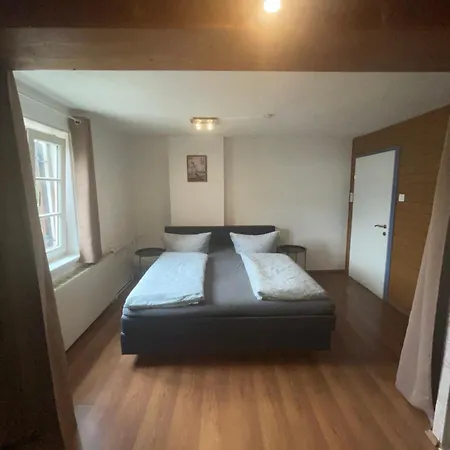 Giulias Budget Haus